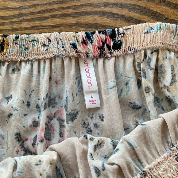 Xhilaration Light Pink Floral Lace Romper - Picture 3 of 6